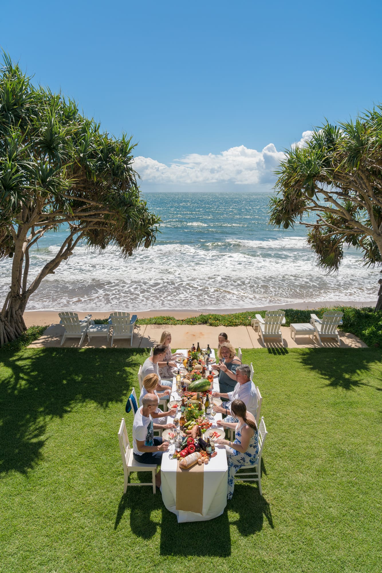 Dining at Kellys Beach Bargara