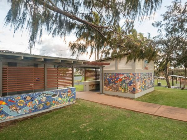 Milpi-magic-mosaics-toilet-block Milpi-magic-mosaics-toilet-block